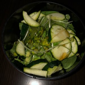 野菜を食べよう★グリーンサラダ